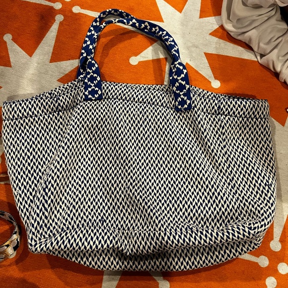 Navy and White Beach Tote - Picture 1 of 4